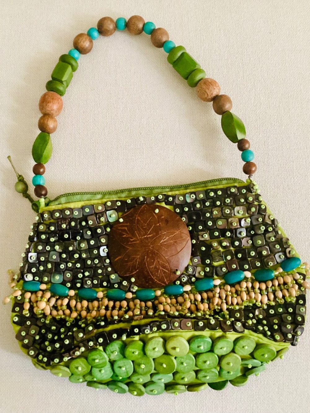 Cebu Beaded Art Signature Collection Green Natural Wood Shell Handbag MiniPurse
